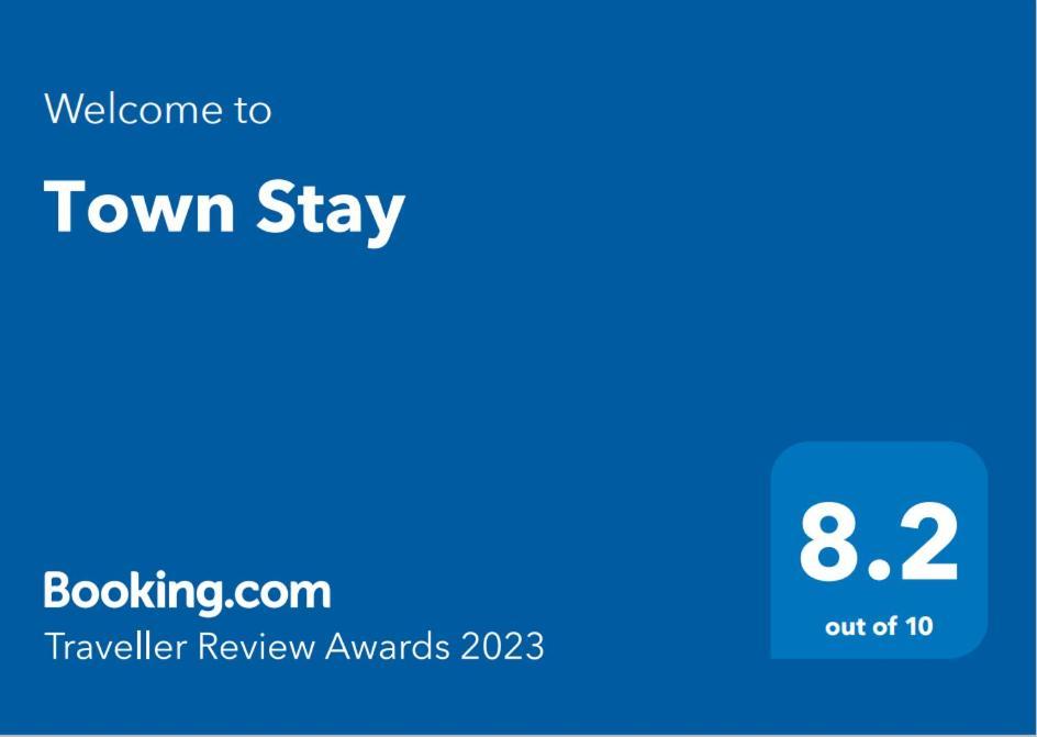 Town Stay Плаймаут Экстерьер фото